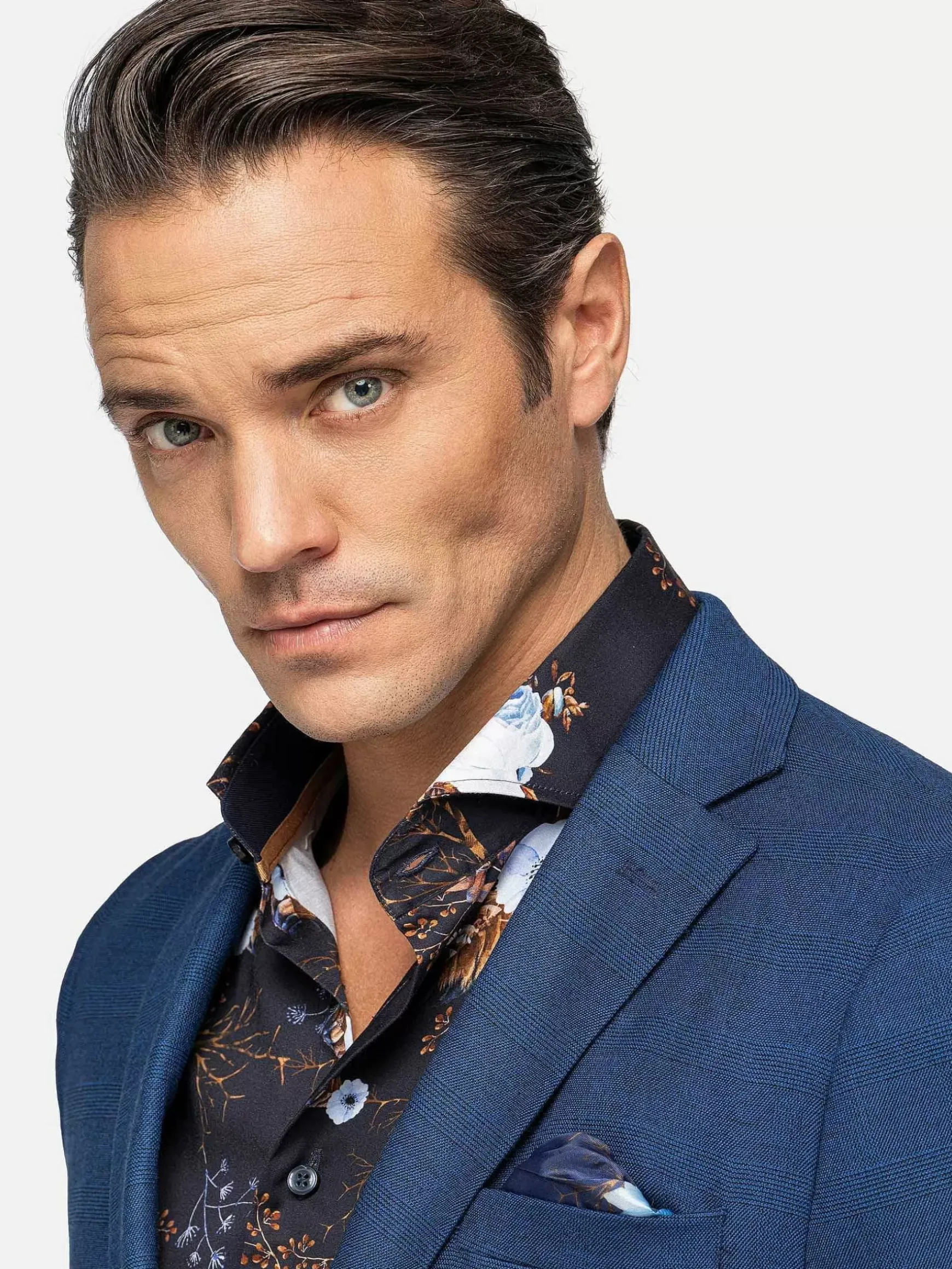 Gimont Single Breasted Navy Colbert