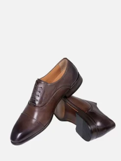 Schoenen 2022 Brown