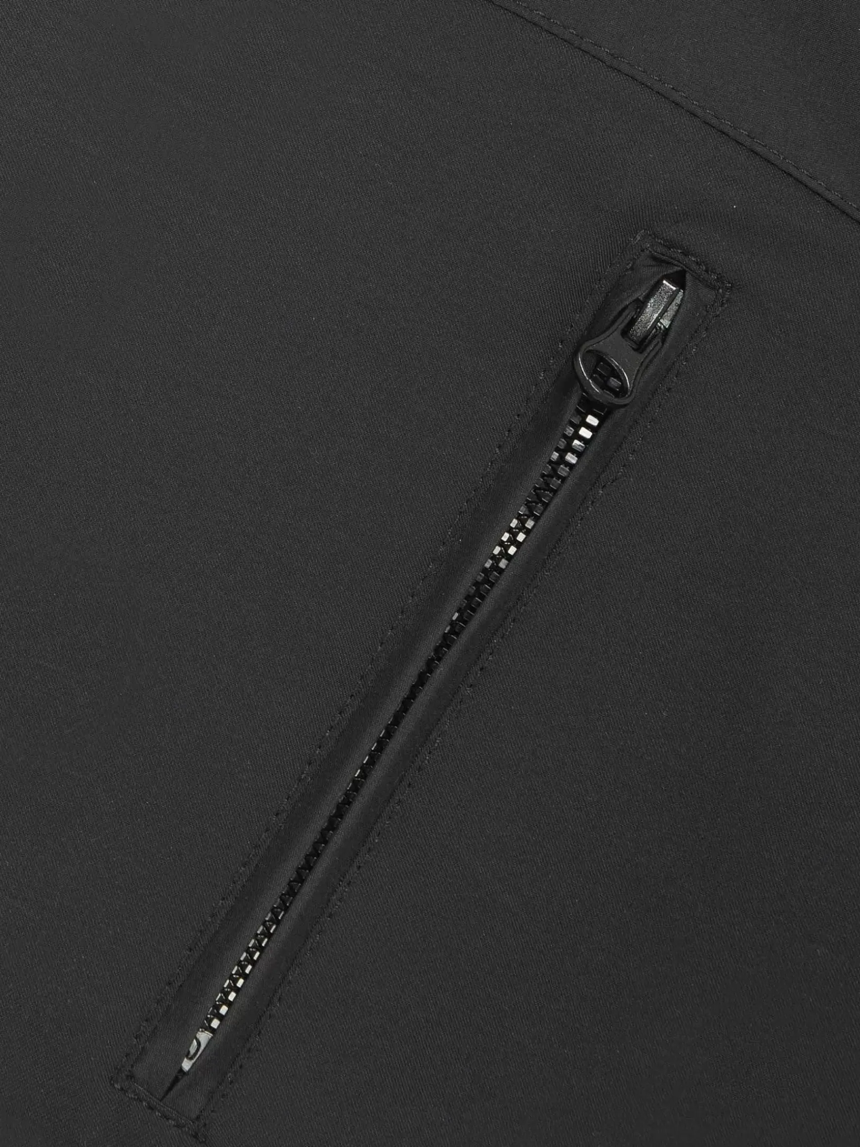 Vitus Slim Fit Black Jassen